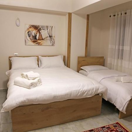 Modern Marvel Apartment Krujë Dış mekan fotoğraf